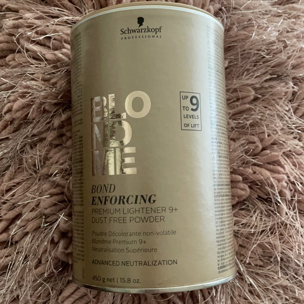 Schwarzkopf BLONDME PRICE IS FIRM